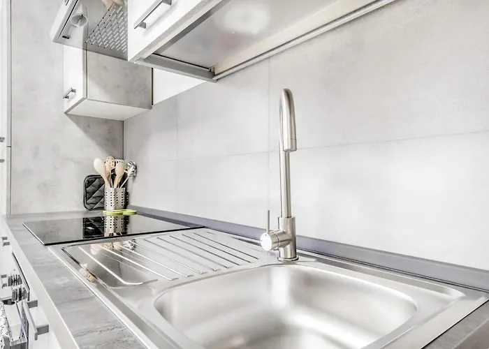 Appartamento Petite Maison 19