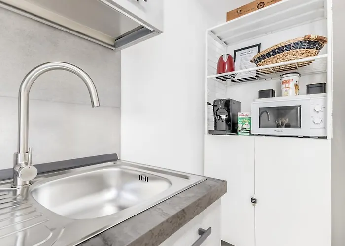 Appartamento Petite Maison 19